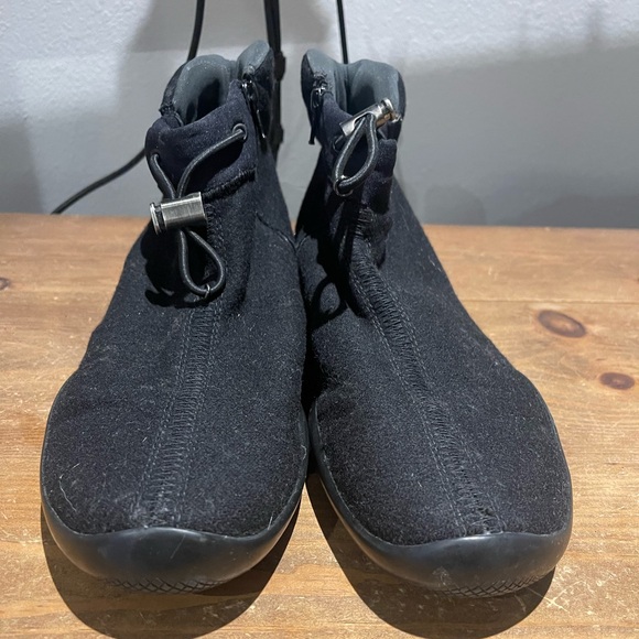 Men’s Prada quarter slide in boots size 10 all black cloth. - Picture 1 of 11